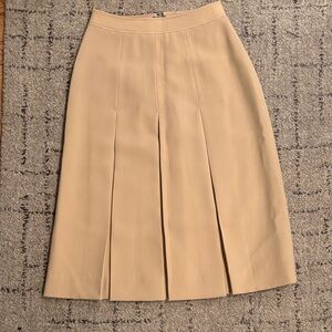 Elegant Tan Pleated Skirt vintage 70s